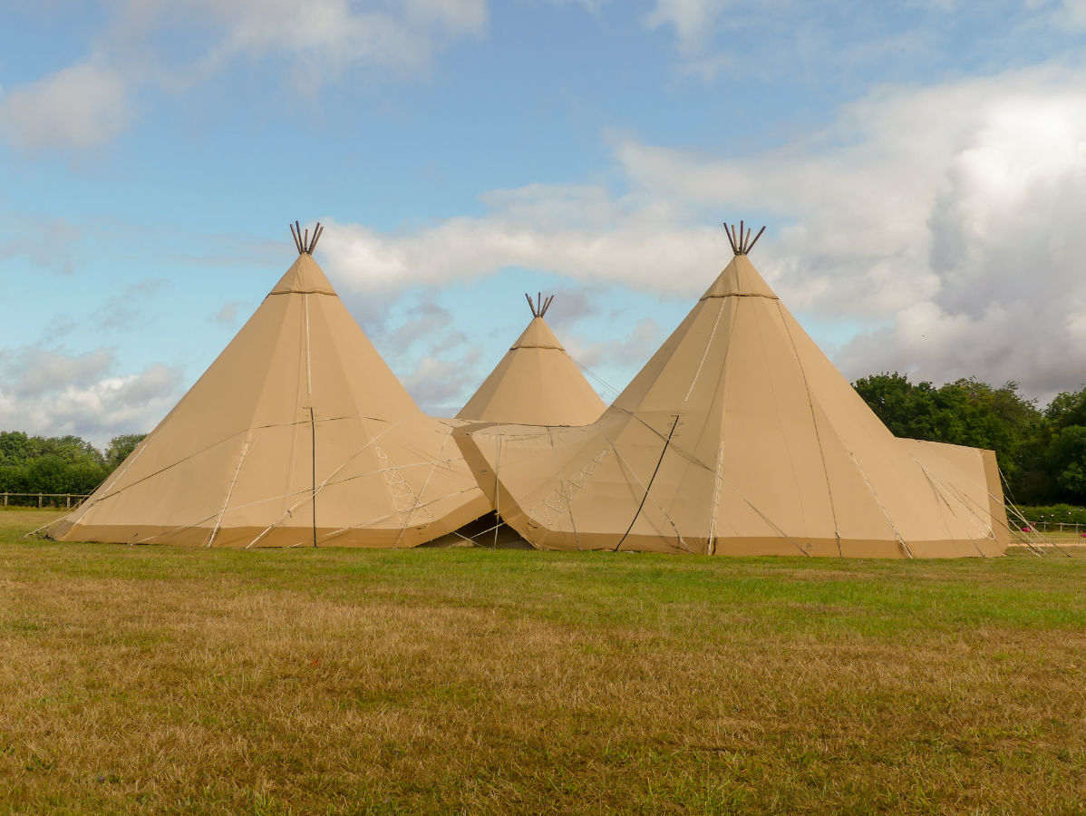 farbige Tipis